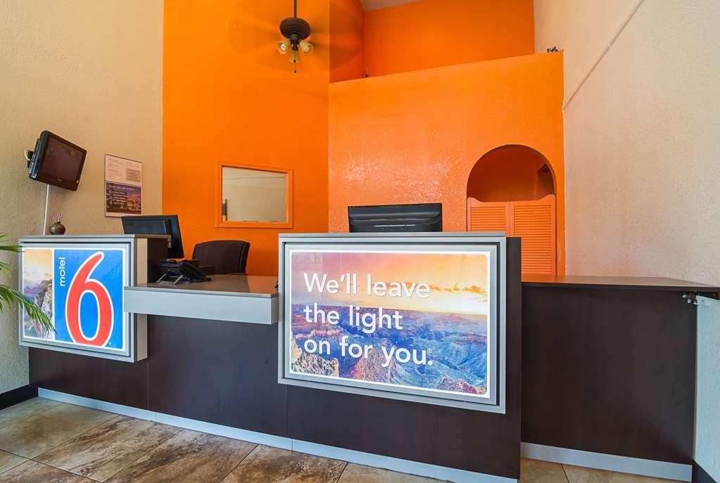 Motel 6 Chandler Prado del Sol Интерьер фото