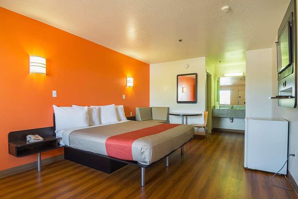 Motel 6 Chandler Prado del Sol Номер фото