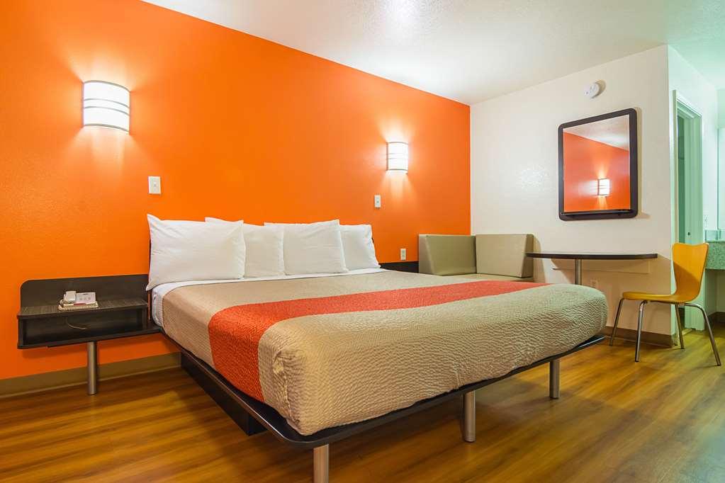 Motel 6 Chandler Prado del Sol Номер фото
