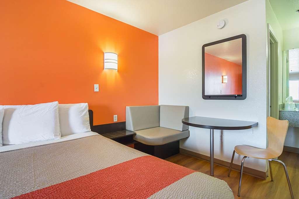 Motel 6 Chandler Prado del Sol Номер фото